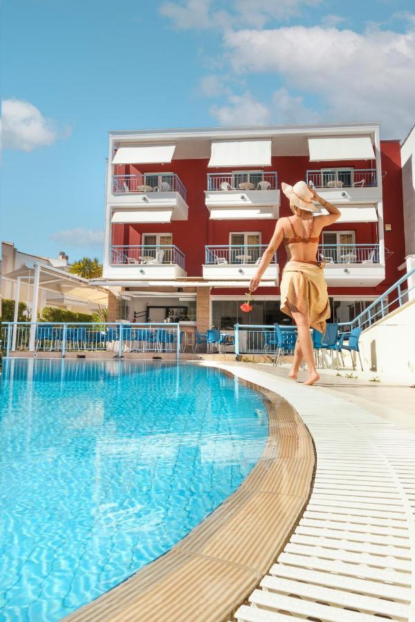 Summer Dream Hotel Polychrono Buitenkant foto